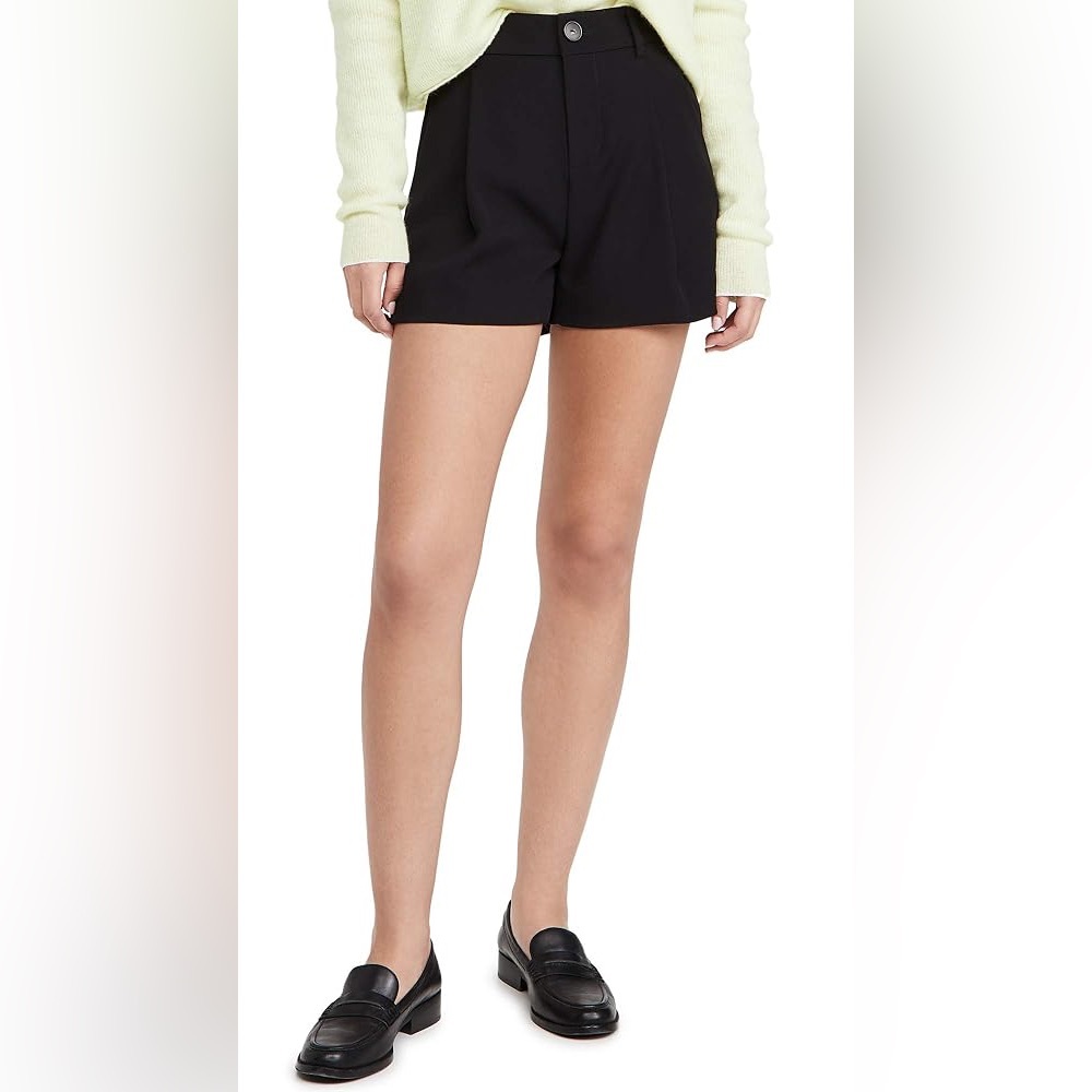 Vince Women’s Navy Pleaded Shorts size 4